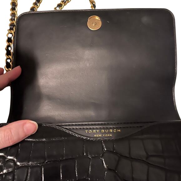 Tory Burch Britten Embossed Black with Gold Hardware - Picture 3 of 9